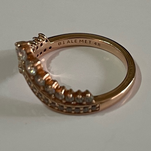 Pandora princess wishbone ring in rose gold - Picture 4 of 6
